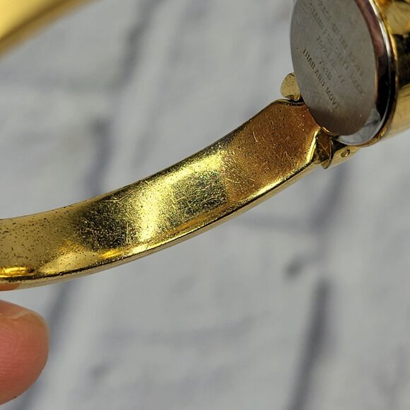 Vintage Armitron Diamond Now Ladies Watch Golden 75/2176-77 753H 16MM New Batter - Picture 7 of 8